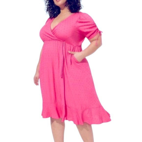 torrid Dresses & Skirts - TORRID pink swiss dot faux wrap split skirt short sleeve midi dress sz 00(10/M)
